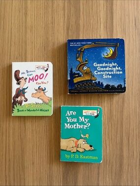 Bundle of little kid’s books, set of 3 board books